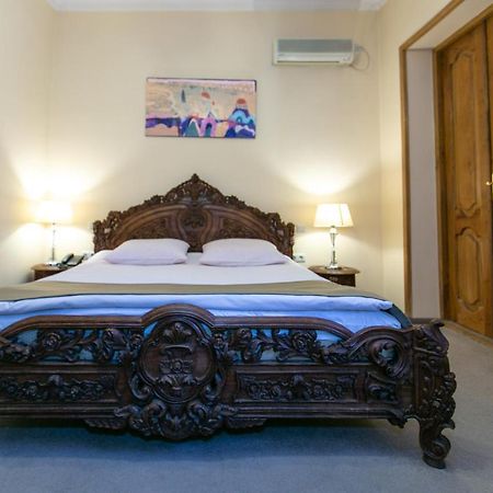 Hotel Vip Τυφλίδα Εξωτερικό φωτογραφία