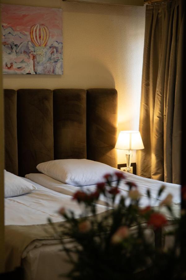 Hotel Vip Τυφλίδα Εξωτερικό φωτογραφία
