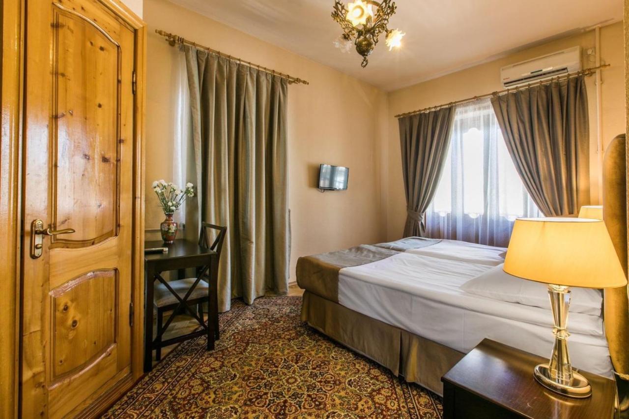Hotel Vip Τυφλίδα Εξωτερικό φωτογραφία