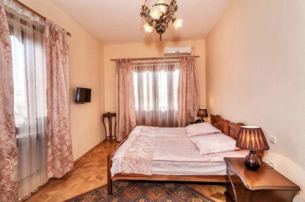 Hotel Vip Τυφλίδα Εξωτερικό φωτογραφία